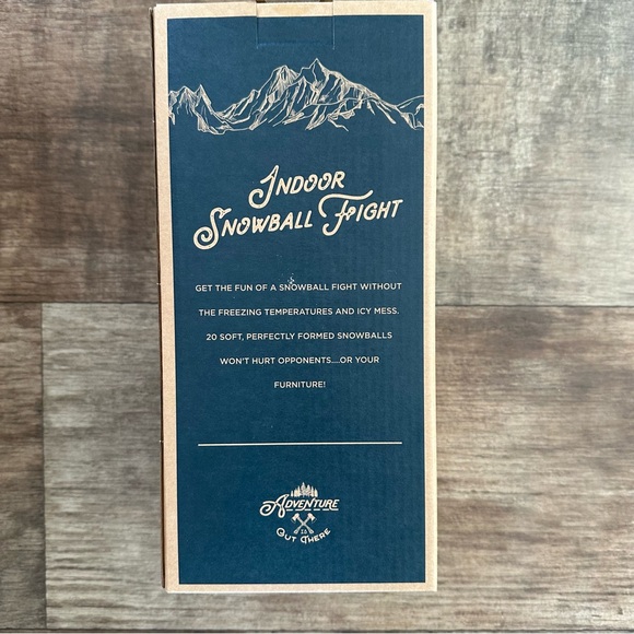 New indoor snowball fight game 20 plush snowballs - Picture 4 of 4